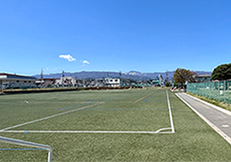 サッカー場