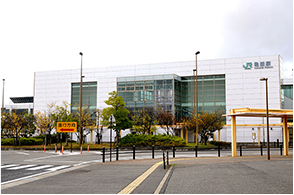 亀田駅まで出れば新潟駅まで9分