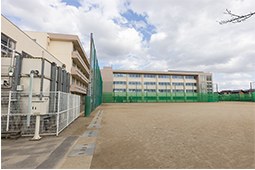 市立亀田東小学校